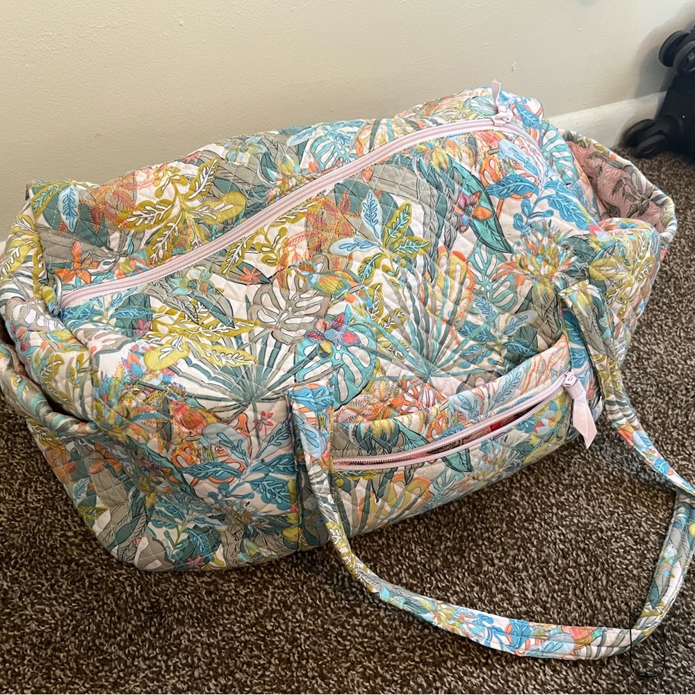 Large Vera Bradley Duffle bag